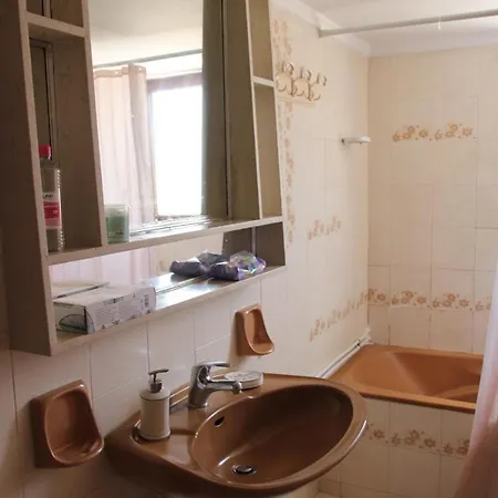 Despinas Lägenhet Kalavárda